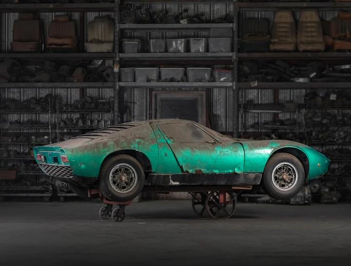 Lamborghini Miura P400