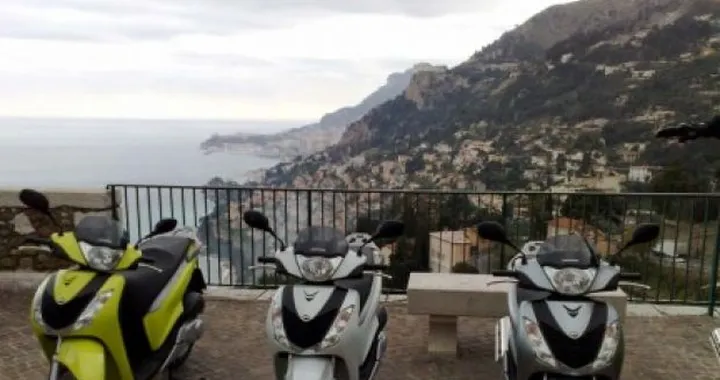 Test anteprima: Honda SH125i my 2009