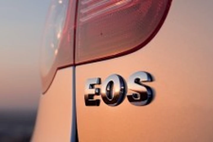 EOS, la coupè-cabrio VW