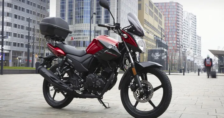 Yamaha YS125 2017: novità per la città