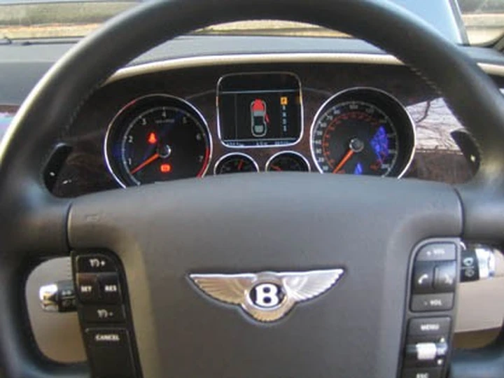 Prova Autoblog: Continental Gt operazione the Swan!