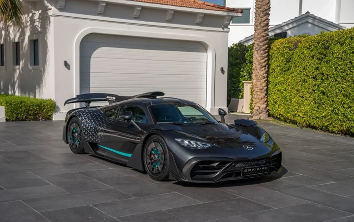 Mercedes-AMG ONE porta la F1 su strada: 1049 CV di esuberanza