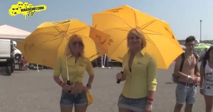 MaxiScoot e il suo drag-scooter bicilindrico 3