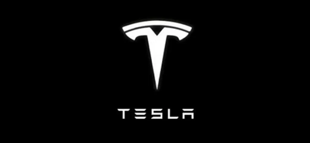 Tesla Model S: arriva il touchscreen da 17 pollici