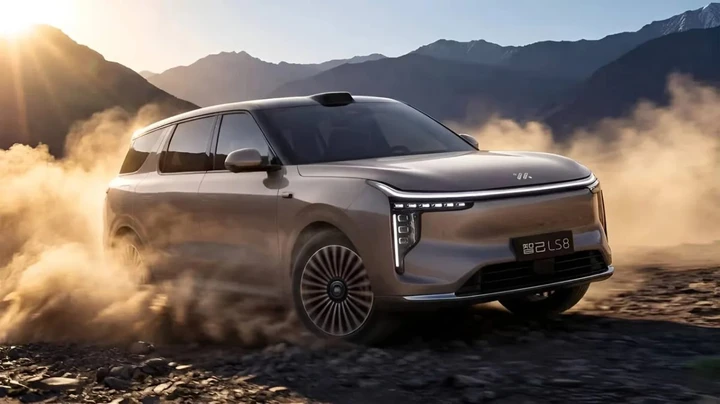 IM LS8 sfida l’Europa: 8.000 ordini in un’ora e 1.600 km di autonomia