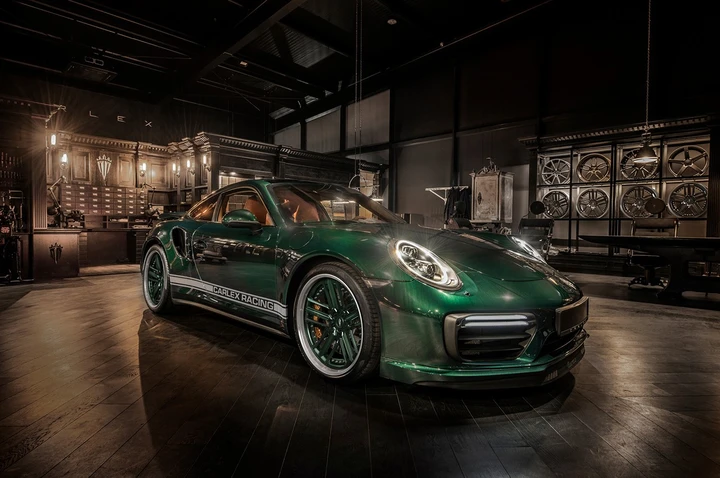 Porsche 991 by Carlex Design
