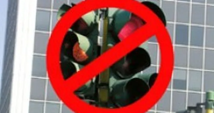 Via la segnaletica: calano gli incidenti !