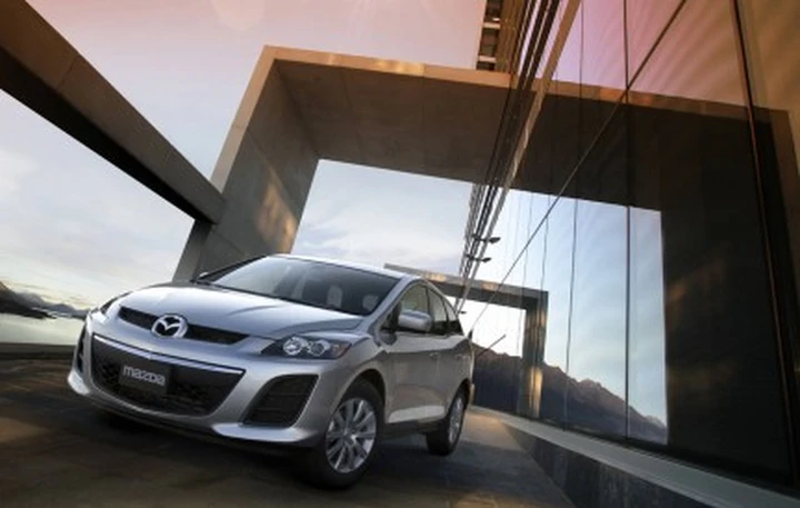 Mazda CX-7 restyling: le foto ufficiali e l'annuncio al salone di Toronto