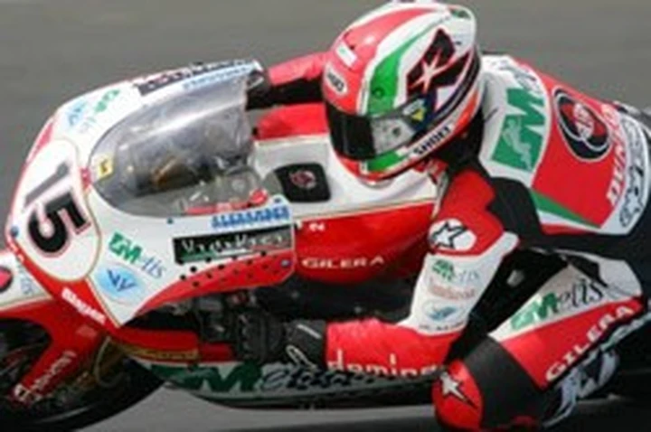 Phillip Island - Brutta caduta per Roberto Locatelli