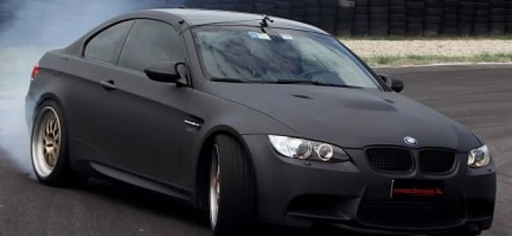 Romeo Ferraris Bmw M3 V8