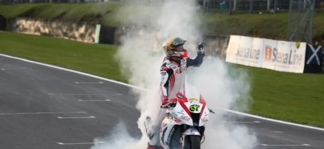 BSB 2012: Shane 'Shakey' Byrne campione per la terza volta /video