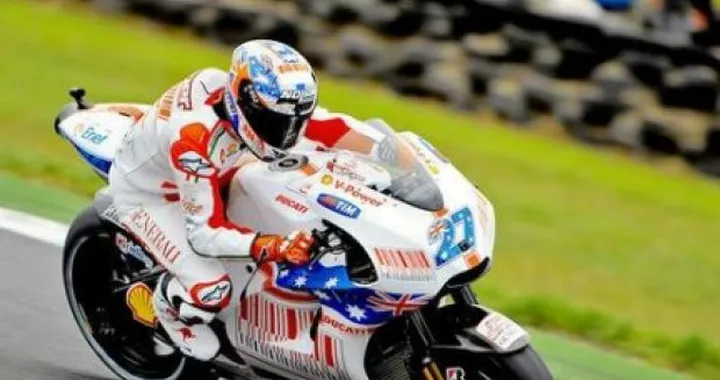 MotoGP a Phillip Island: il ritorno di BaStoner, secondo Rossi, Lorenzo out