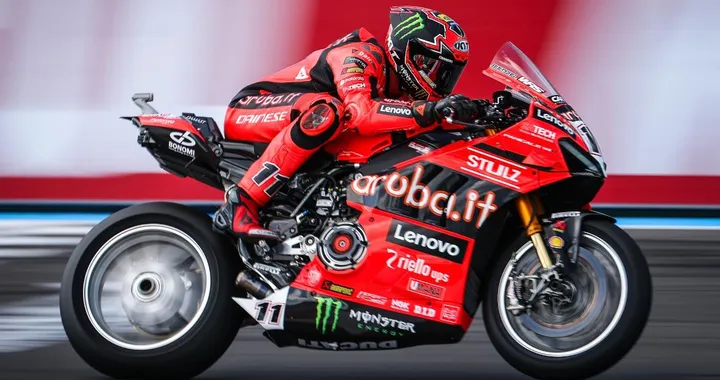 "Bulega in Honda non vincerebbe": la provocazione che scuote la SBK