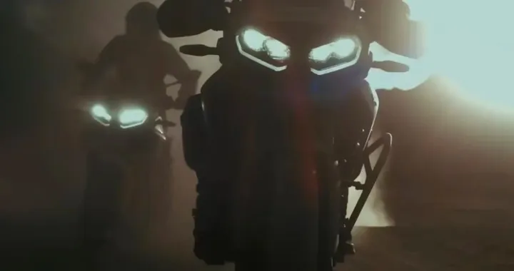 TVS Apache RTX 300, guardalo in azione [VIDEO]