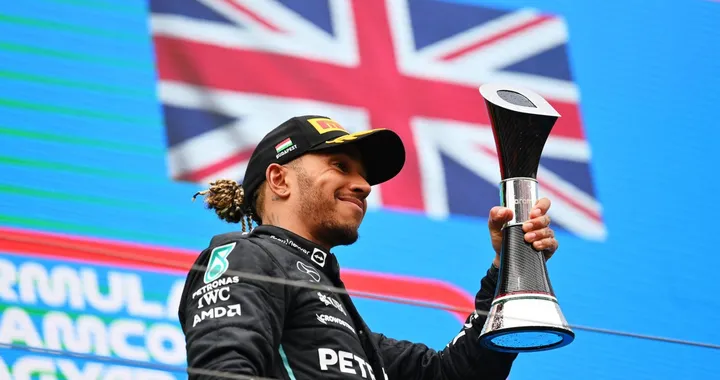 F1, Hamilton si dà al football: acquista quote dei Denver Broncos