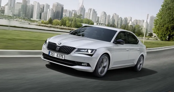 Skoda Superb: nuove indiscrezioni sul restyling