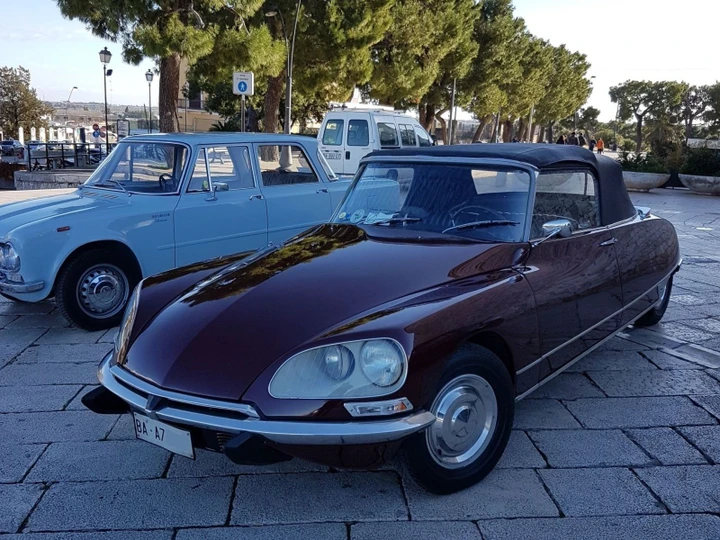 Ennio Morricone: la passione del Maestro per le Citroen più esclusive