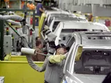 Germania, allarme per l’industria automobilistica: 100 mila posti a rischio entro il 2030