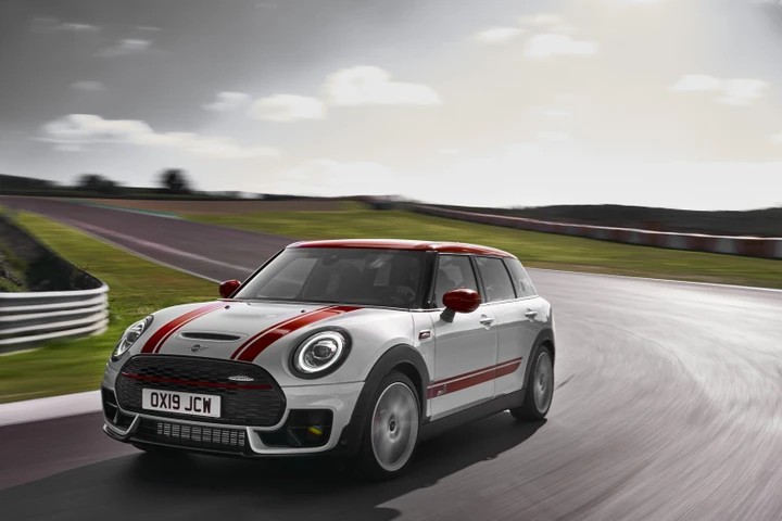 Mini John Cooper Works 2019: massima potenza [Video]