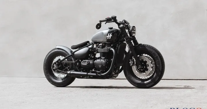 Triumph Bonneville Bobber "Black Orca" by Hookie Co.