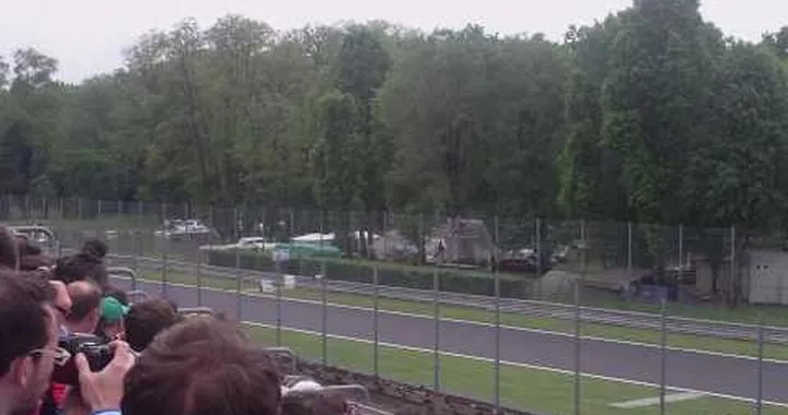 SBK MONZA 2010 INCIDENTE PARTENZA GARA 2