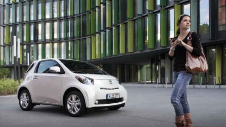 Toyota iQ: nel 2012 arriverà la variante elettrica
