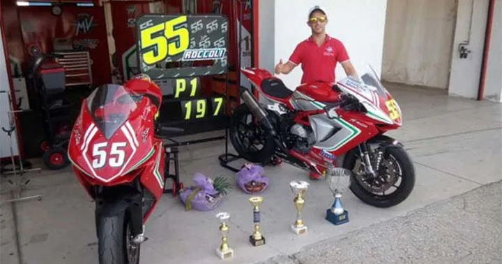 Massimo Roccoli domina e vince la gara di Serres del Campionato Greco Velocità