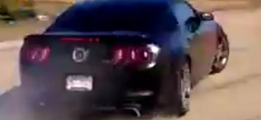 Ford Mustang Roush: l'Epic Fail è di traverso