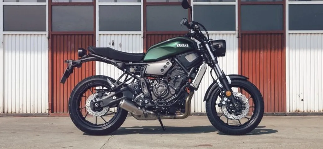 Nuova Yamaha XSR700: Sport Heritage bike da Novembre a 7590 Euro