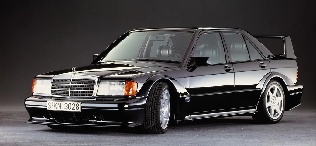 Mercedes-Benz 190 E 2.5-16 Evolution II: 30 anni di vigore