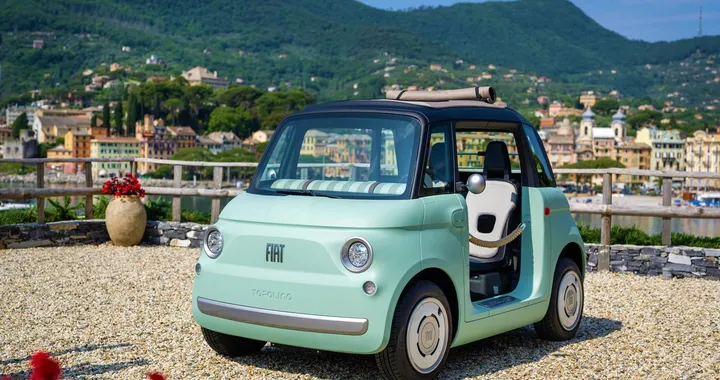 Nuova Fiat Topolino: l’iconico modello torna come quadriciclo leggero elettrico [FOTO]