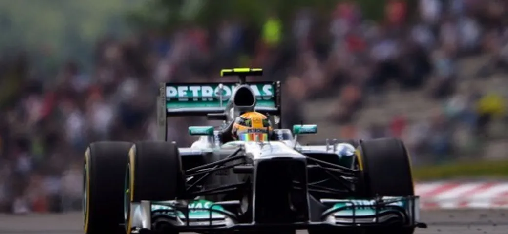 Germania GP F1 2013: Hamilton in Pole, Ferrari in quarta fila