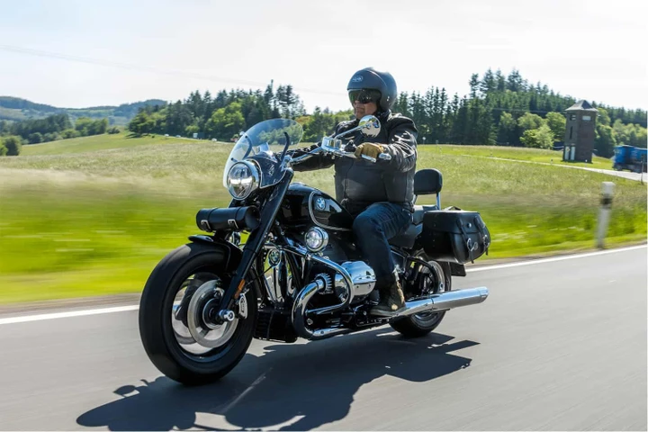 Wunderlich: ecco il Tank Rack e il cupolino Cruise per la BMW R 18
