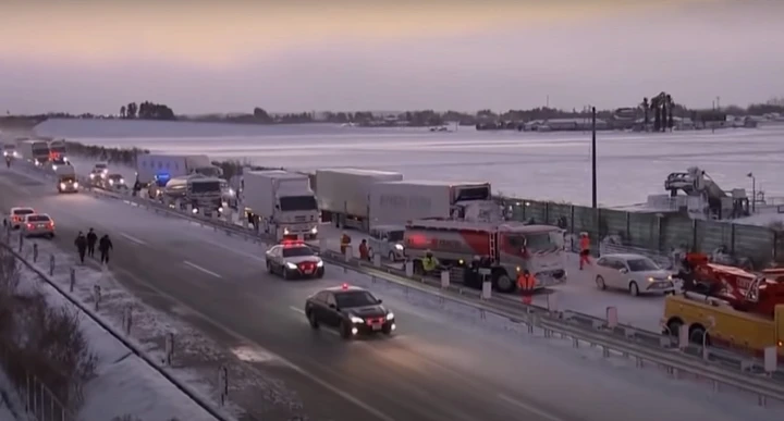 Tempesta di neve causa maxi incidente in Giappone [Video]