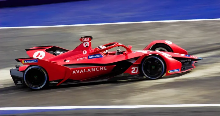 Formula E 2023, Jake Dennis conquista la prima gara della stagione