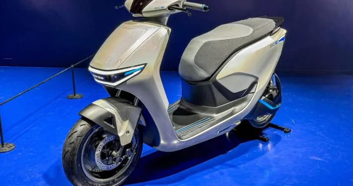 Honda SCe: svelato il nuovo concept di scooter elettrico [FOTO]