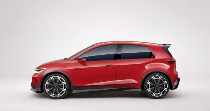 Volkswagen rinvia la Golf elettrica, perché il debutto slitta