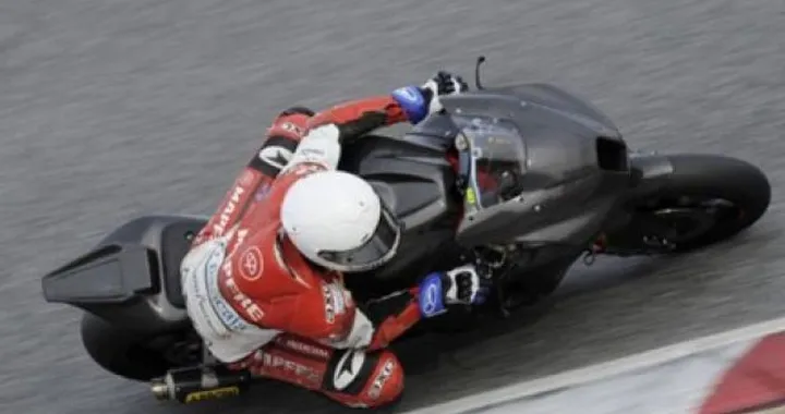 Moto2: Elias in testa nel primo giorno di test a Valencia