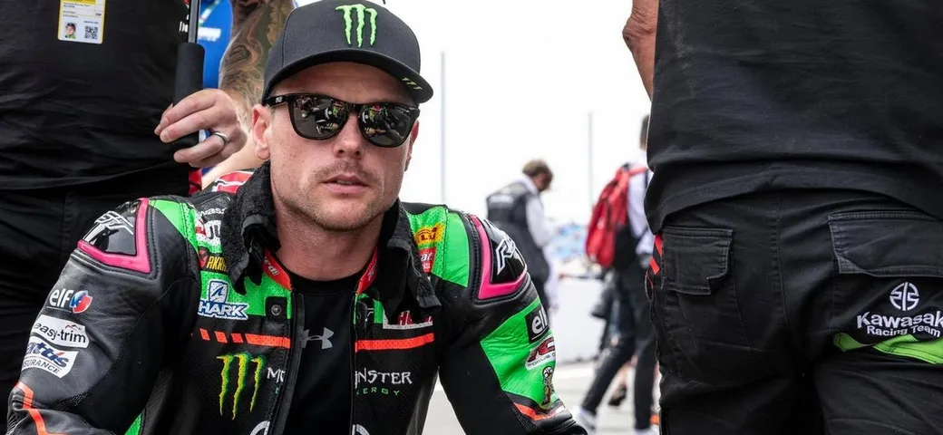 SBK: Alex Lowes prolunga con Kawasaki