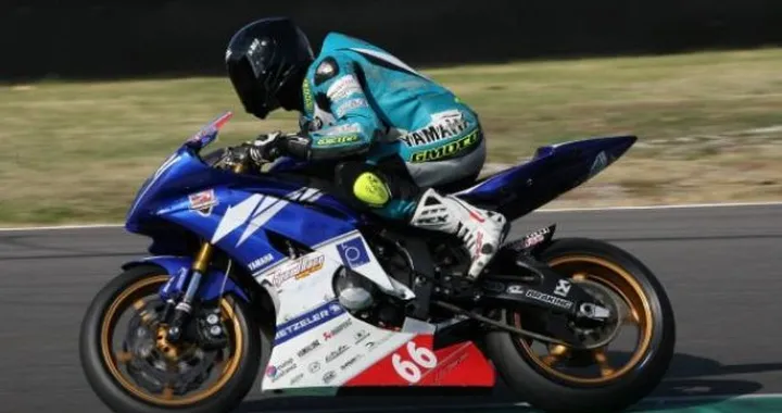 Yamaha R Series Cup: Agnelli e Laudati vincono i titoli 2011