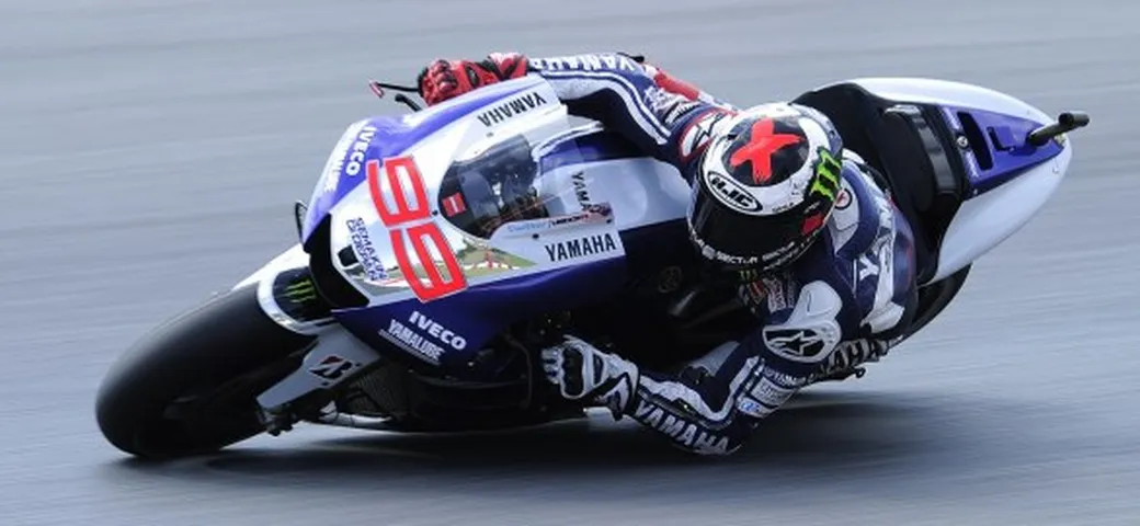 MotoGP Assen: Lorenzo detta subito legge nelle FP1, Rossi 4°.