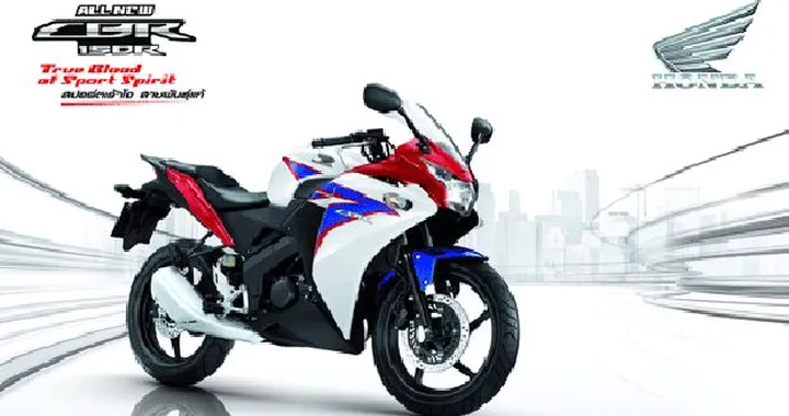 Honda CBR125R 2011: le immagini della brochure