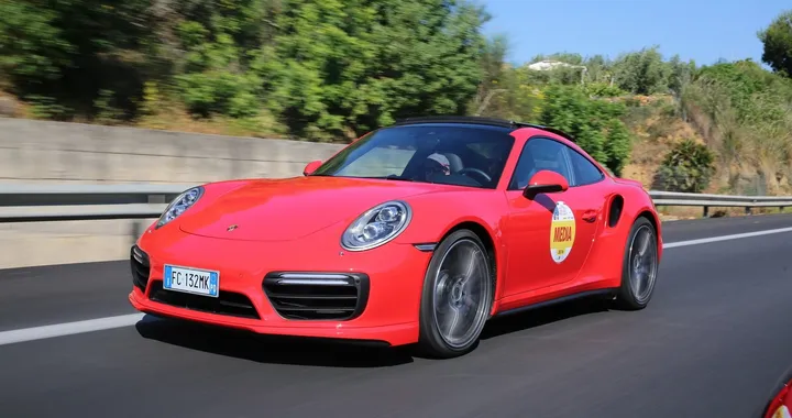 Sulle strade della Targa Florio con le nuove Porsche 911