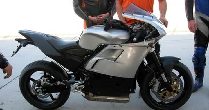 Scoop KTM RC4: la Supermono austriaca!