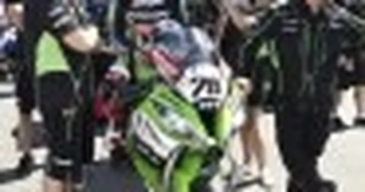 MotoGP: Loris Baz ufficiale con NGM Forward Racing nel 2015