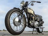 Triumph Bonneville T120R 1966: un pezzo di storia in vendita per una causa benefica