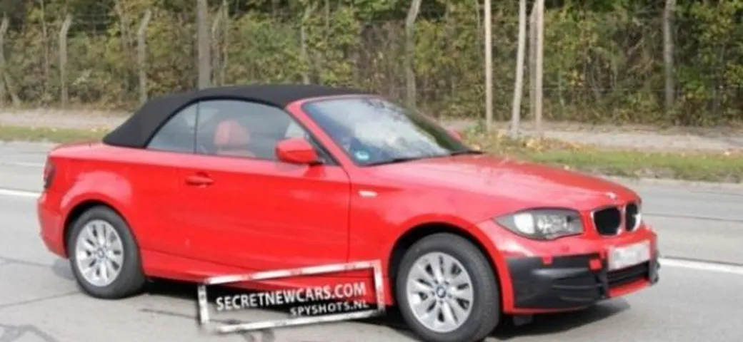 BMW Serie 1 Cabrio: prime foto spia del restyling