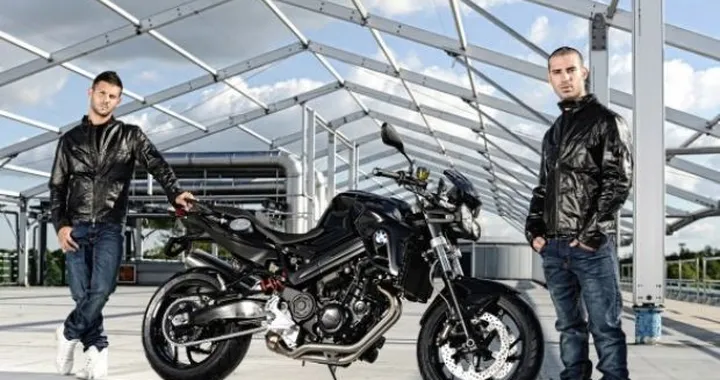 BMW F 800 R 2012 nero zaffiro metallizzato