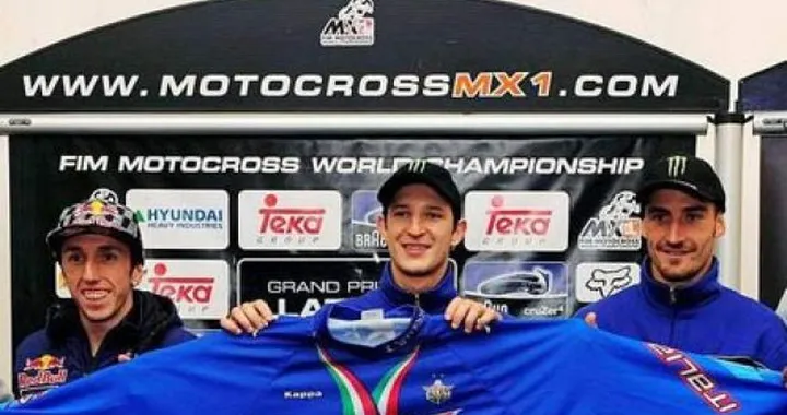 L'italia del Motocross Delle Nazioni protagonista al Grattacielo Pirelli