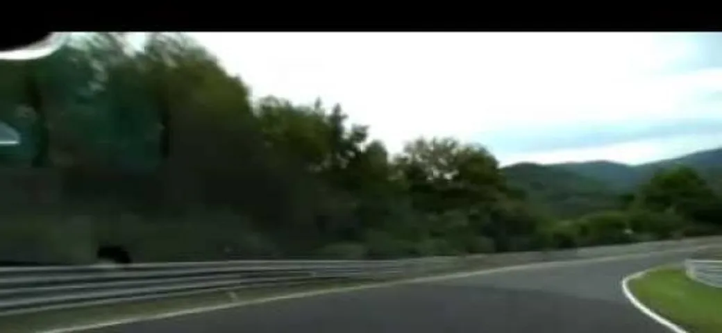Video: il record al Nurburgring della Gumpert Apollo